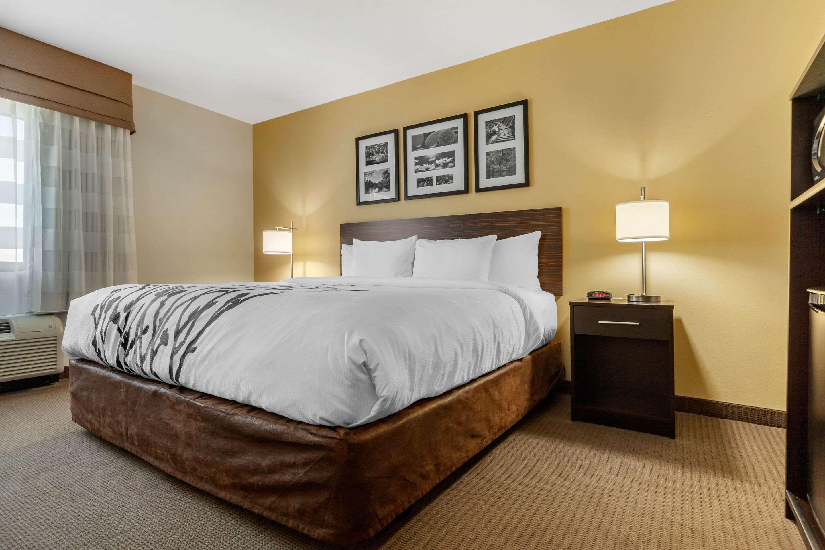Sleep Inn & Suites Devils Lake Esterno foto